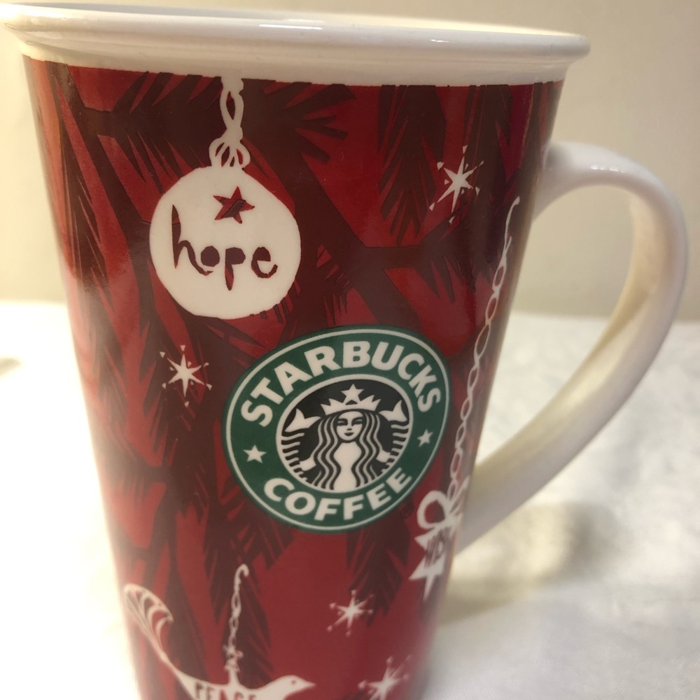 Starbucks Coffee 2010 Holiday Mug